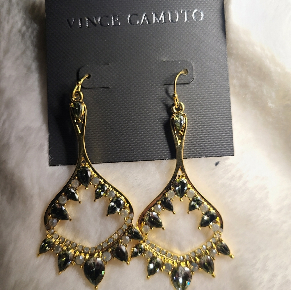 New with tag! Vince Camuto Earrings,final price